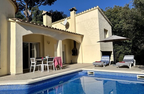 Sa Riera Villa | Villa con piscina en Sa Riera a 1 Km. de la playa!