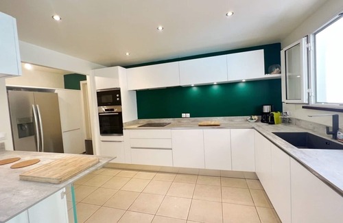 Saint-Francois Villa | Villa Saint François Ref G242 5 ch+mezz face mer