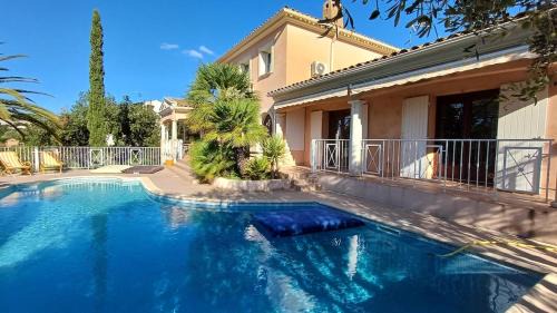 Saint-Raphael Casa | Villa- Saint-Raphaël