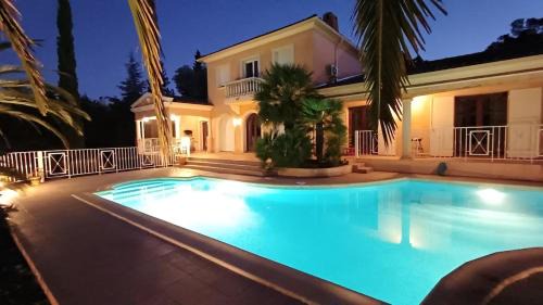 Saint-Raphael Casa | Villa- Saint-Raphaël