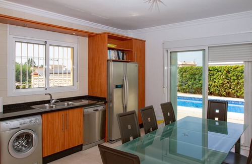Caleta de Velez Villa | 384 Samara
