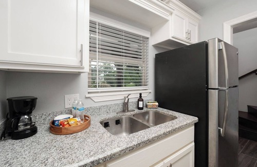 Brownsville Condominio | Villa San Basilio 3 Loft-Pool, Hot Tub, Gym & Golf