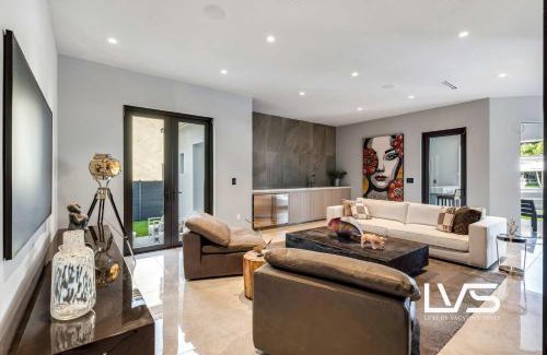 Las Olas Isles Casa | Villa San Marco- Waterfront Grandeur in the Heart of Fort Lauderdale