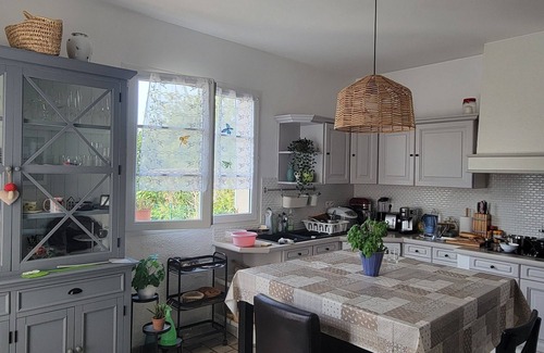 Saint-Cyr-en-Val Casa | Villa Sana