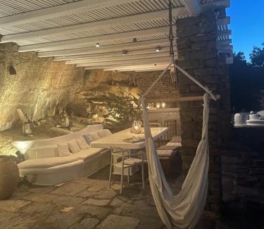 Vourkari Villa | Villa Sandros Vourkari