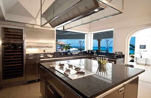 Plum Bay Villa | Villa Sandyline en St Martin - Villa de lujo de 6 dormitorios frente a la playa en Plum Bay