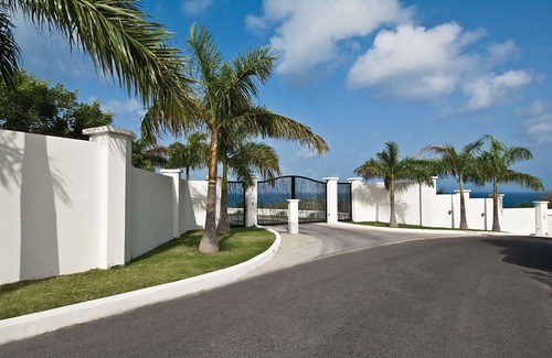 Plum Bay Villa | Villa Sandyline en St Martin - Villa de lujo de 6 dormitorios frente a la playa en Plum Bay