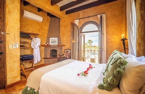 Todos Santos Casa | Villa Santa Cruz