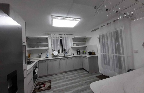 Pointe Aux Piments Apartamento | villa santa con piscina