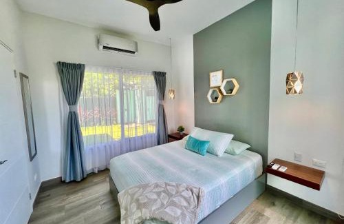 Quepos Casa | Villa Santo Two Suites Retreat Charming Chic