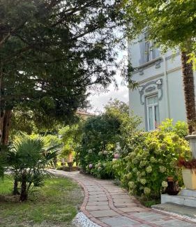 Arcisate Casa | Villa Sapi