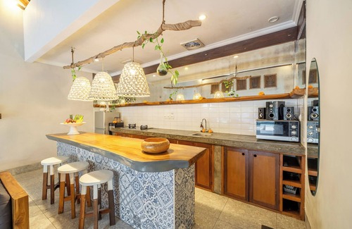 Petitenget Villa | Villa Sarong 2 de lujo y a minutos de los mejores clubes de playa de Bali