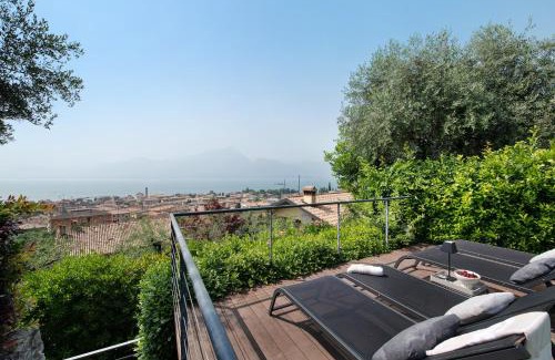 Torri del Benaco Villa | Villa Savi Lake View and Pool
