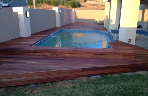 Trawal Villa | Villa Savrez Central ubicada entre el paseo marítimo, las playas de blouberg, el puerto