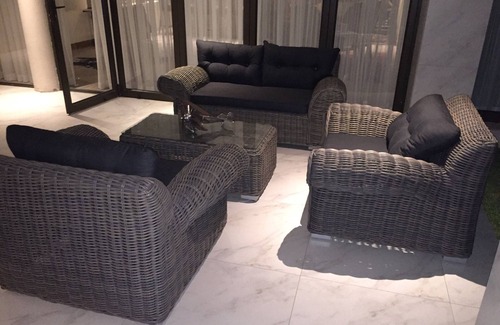 Trawal Villa | Villa Savrez Central ubicada entre el paseo marítimo, las playas de blouberg, el puerto
