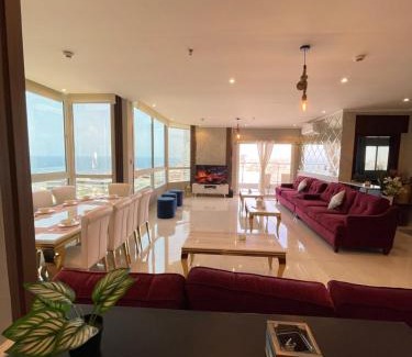 Ash Shati Apartamento | villa-Sea view فيلا اطلالة بحرية جار القمر
