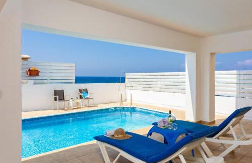 Pomos Villa | Villa Serena