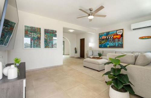 Maleza Baja Casa | Villa Serena Luxury Home with Private Pool- close to BQN