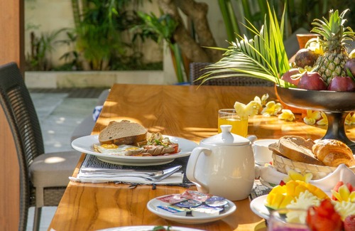 Jimbaran Bay Villa | Villa Seriska Jimbaran Bali