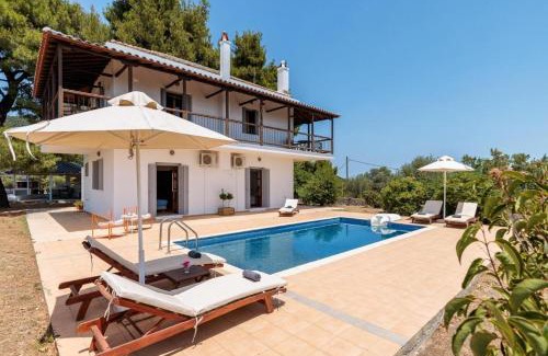 Skopelos Casa | Villa Siraino - Ktima Skopelos