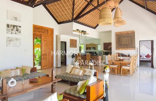 Kubutambahan Villa | Villa Sisi Pantai