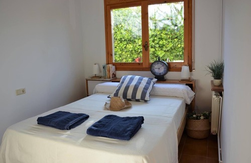 Vilanova I la Geltru Villa | "Villa Sitges Colibri" with Mountain View, Pool, Wi-Fi, Garden & Terrace