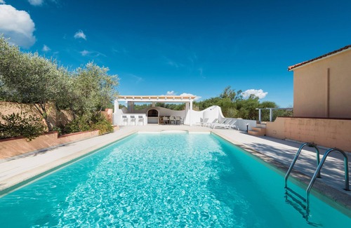La Conia Villa | Villa Smeralda - Sea Front with Private Pool