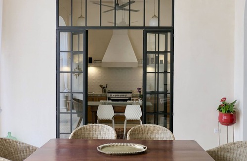 Centro Casa | Villa Sochic, impresionante colonial contemporáneo cerca del Paseo de Montejo