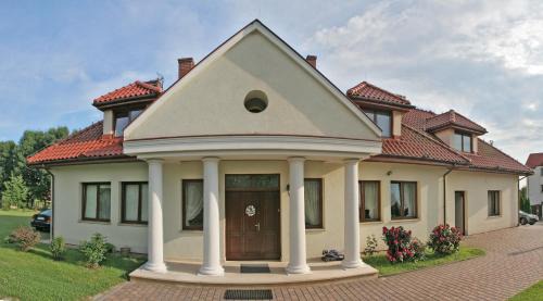 Zwierzyniec Cama Y Desayuno | Villa Sofia