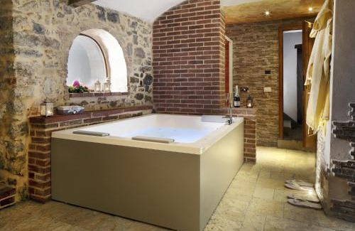 Lecchi in Chianti Villa | Villa Sofia & Spa