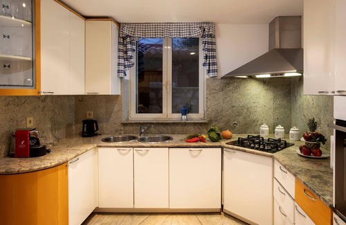 Zaton Villa | Villa Sol Charming and spacious villa with private sea access
