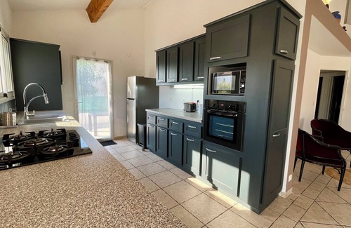 Brouilla Villa | Villa*SOL DELS ASPRES- Swimming pool - BBQ - Garage - Air conditioning / central heating