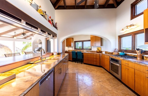 Spanish Town Villa | Villa Somoya -NUEVA PISCINA- ¡Espectaculares vistas de 360 grados!