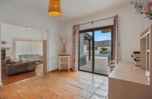 La Oliva Villa | Villa Sosha - Carpe Mundi