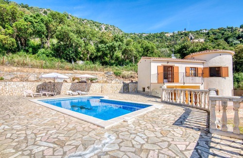Calonge Chalet De Esquí | Villa Speranza - Villa con encanto rodeada de zona verde