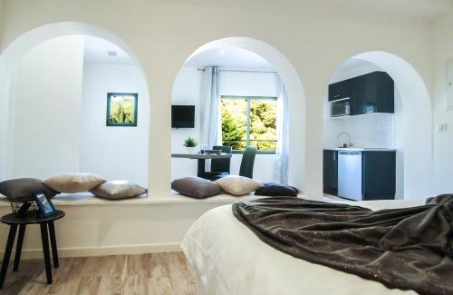 Gemenos Apartamento | Villa St Ange