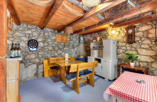 Novi Vinodolski Villa | Villa Stella Blue by Villas Guide
