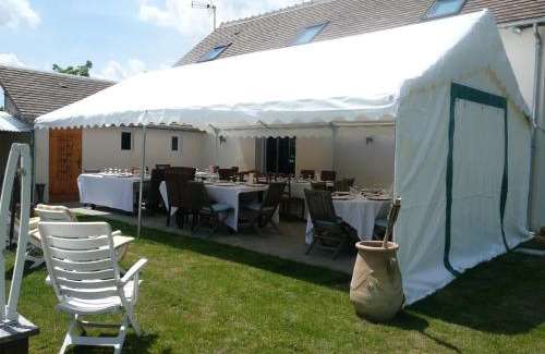 Aubigny-sur-Nere Casa | Villa Stuart