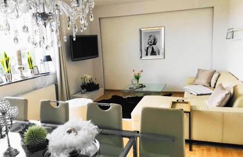 Lipnica Casa | VILLA SUNSHINE "SILVER SUITE" nad JEZIOREM WIELE PRZESTRZENI ZA NISKĄ CENĘ