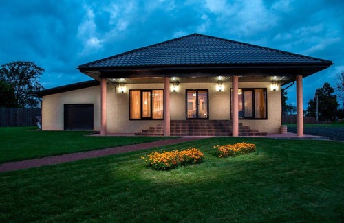 Ustye Casa | Villa Swan Lake