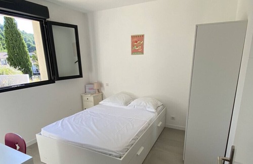 Auriol Casa | Pool villa for 6 people near Cassis, Marseille and Aix-en-pce with stunning views