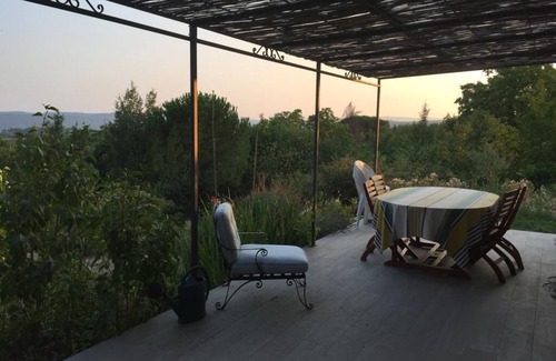 Forcalquier Villa | Villa swimming pool in a natural setting 10 min walk from the old town view Luberon