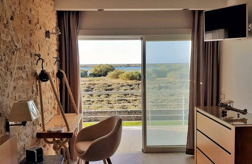Cabanas Casa | Villa T2+1-1st line, Golden Club Resort, Swimming pools, Free Boat to the beach, Air con