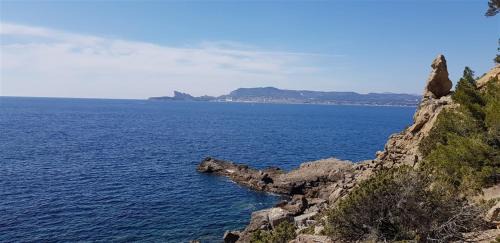 Carnoux-en-Provence Casa | Villa T3 à 10' de Cassis - Piscine privée et cuisine d'été extérieure