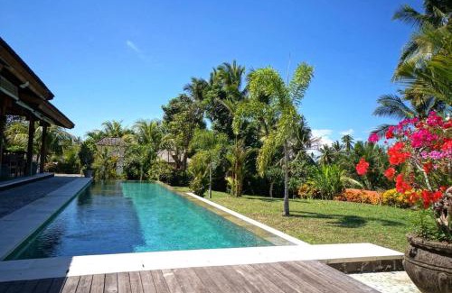 Lodtunduh Cama Y Desayuno | Villa Taman Kanti