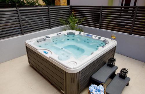 Businci Villa | Villa Tango II