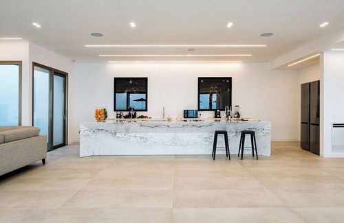 Letojanni Villa | Villa con piscina climatizada en Letojanni, Sicilia, Italia para 14 personas