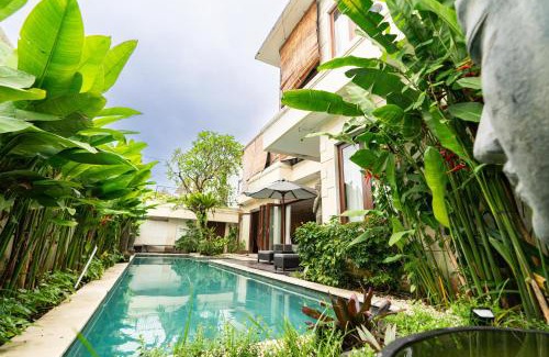 Dewi Sri Villa | Villa Tepi Sungai - Luxury 6 bedroom retreat, sleeps 14
