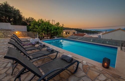 Gaios Casa | Villa The Antonis: impresionantes vistas al mar, aire acondicionado, en Gaios Paxos