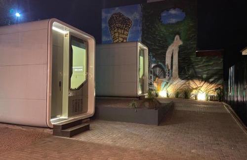 Estrela Casa | Villa Tiny- CÁPSULA FUTURÍSTICA